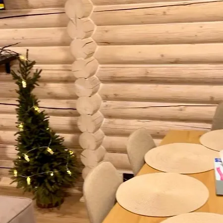 Dom wakacyjny Svoi Wyszka