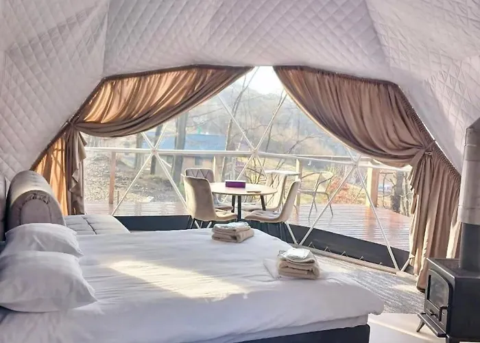 Svoi Tatil Evi